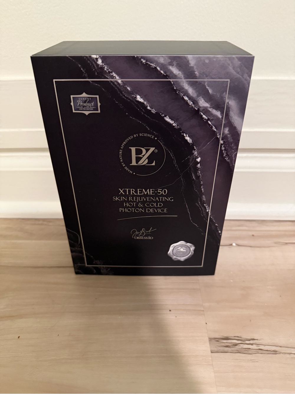 PZ Xtreme-50 Skin Rejuvenating Photon Device - Black